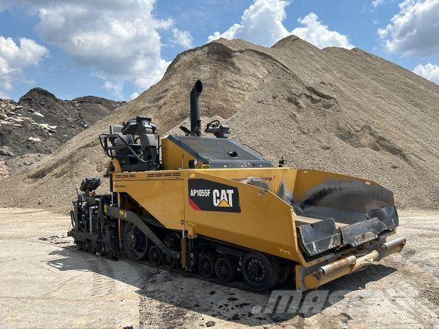 CAT AP1055F Finitrici