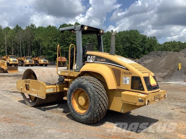 CAT CS-563E Rulli monotamburo