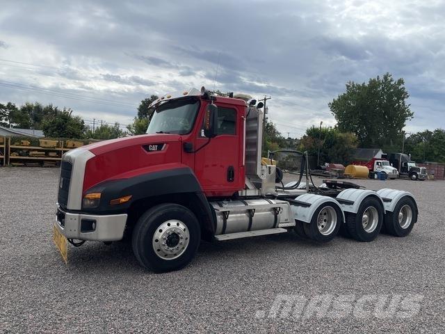 CAT CT660 Motrici e Trattori Stradali