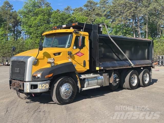 CAT CT660S Camion ribaltabili