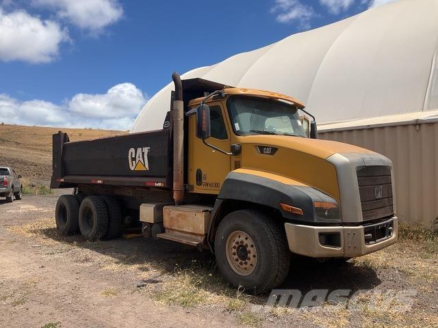 CAT CT660S Camion ribaltabili