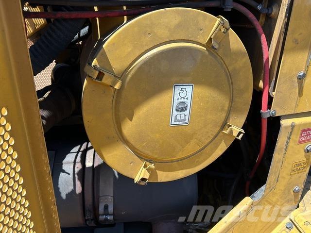 CAT D11T Dozer cingolati