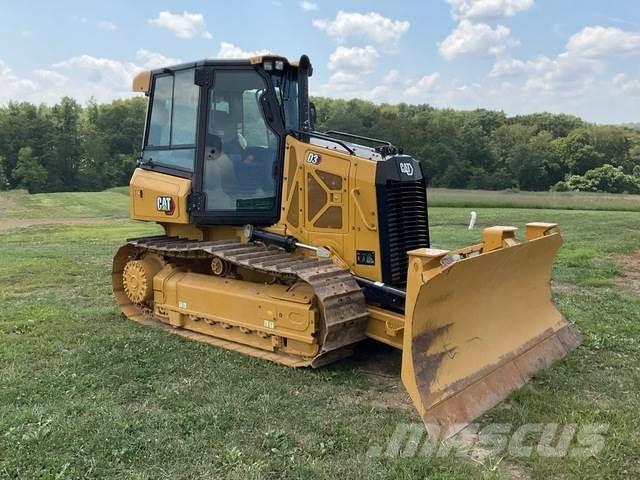 CAT D3 XL Dozer cingolati