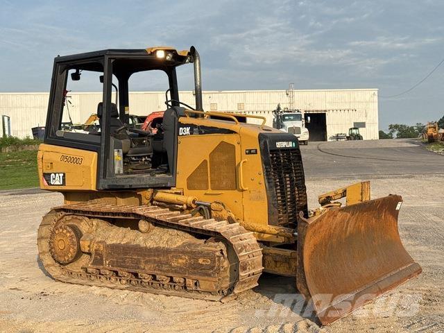 CAT D3K XL Dozer cingolati