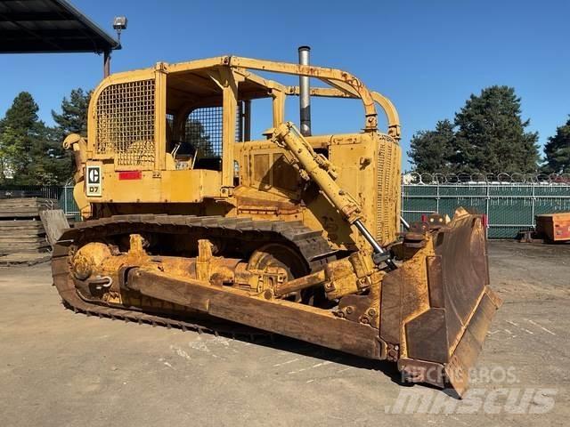 CAT D7 Dozer cingolati