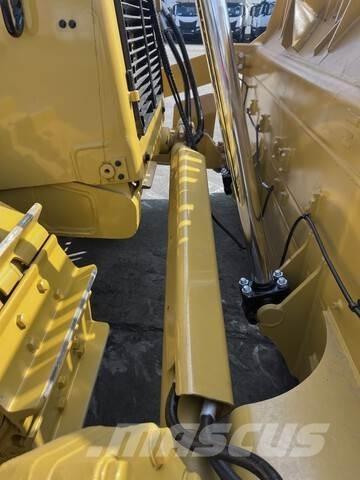 CAT D8T Dozer cingolati