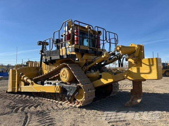 CAT D9T Dozer gommati