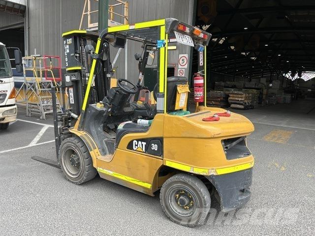 CAT DP30 Carrelli elevatori-Altro