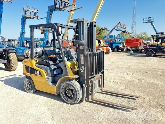 CAT GP25N Carrelli elevatori-Altro