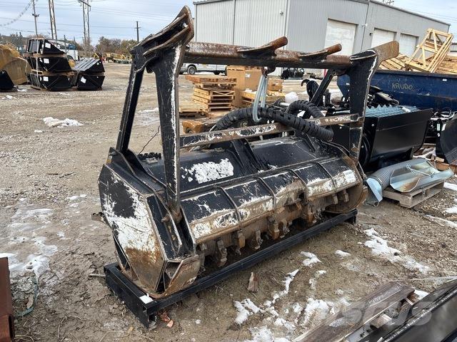 CAT HM418C Trince forestali