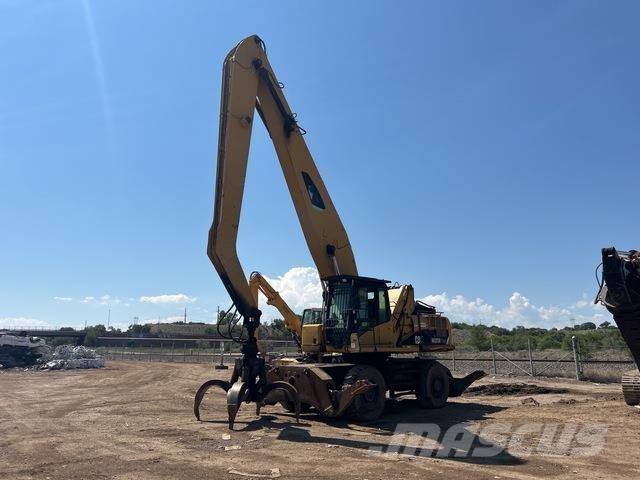 CAT M325D LMH Movimentazione rifiuti