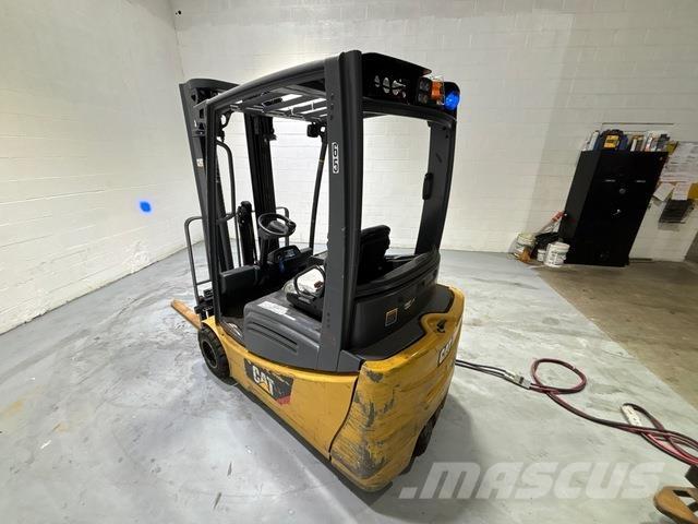 CAT MH 2ET3500 Carrelli elevatori elettrici