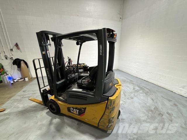 CAT MH 2ET3500 Carrelli elevatori elettrici