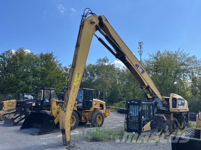 CAT MH3037 Movimentazione rifiuti