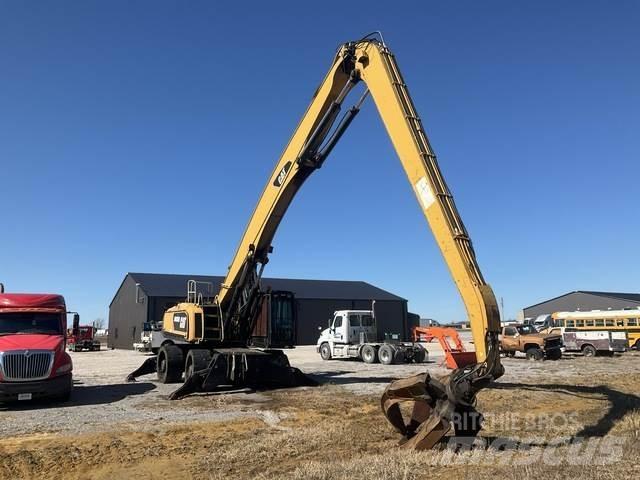 CAT MH3059 Movimentazione rifiuti