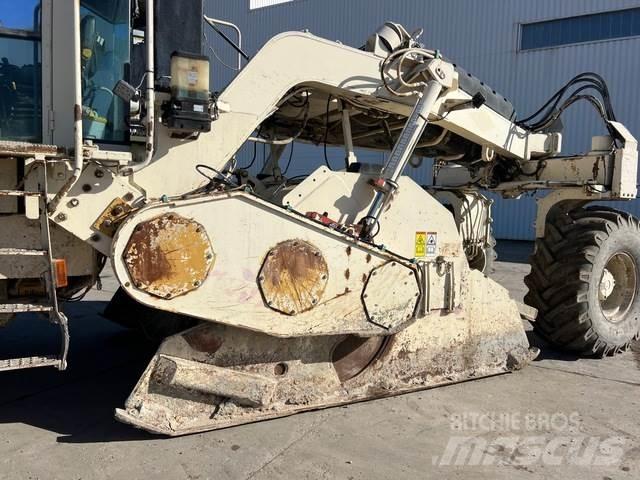 CAT RM500 Compattatori da suolo