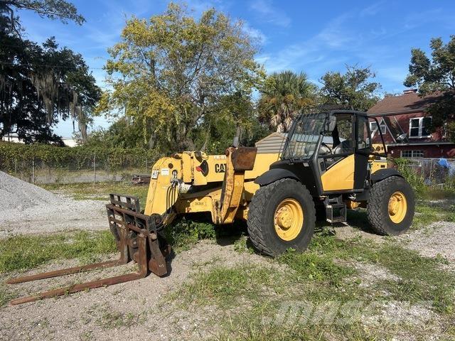 CAT TH560B Sollevatori telescopici