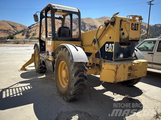 CAT TH83 Sollevatori telescopici