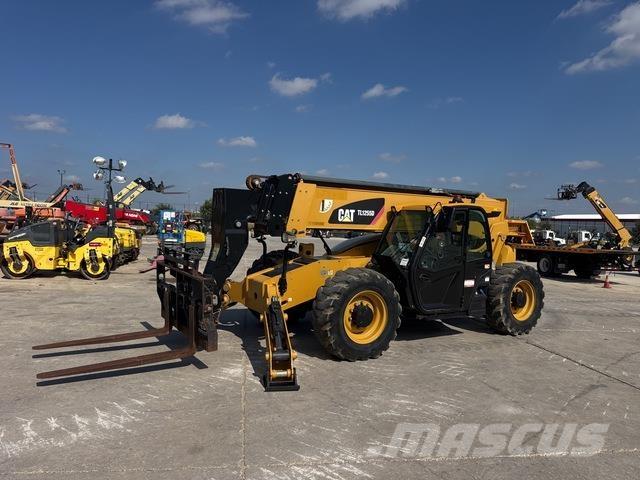 CAT TL1255D Sollevatori telescopici