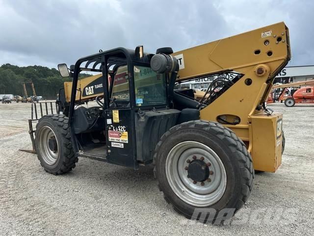 CAT TL642C Sollevatori telescopici