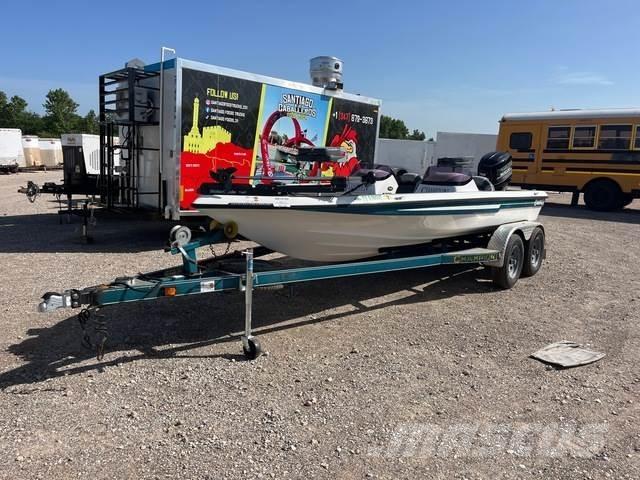 Champion  Barche da lavoro, chiatte e pontoni