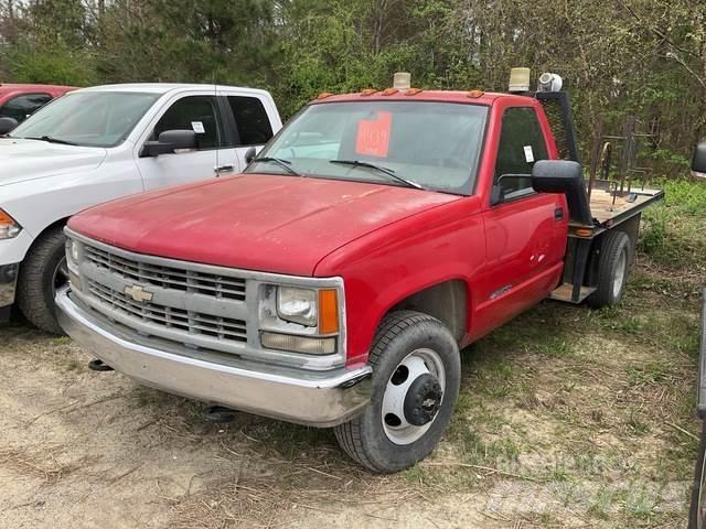 Chevrolet 3500 Camion con sponde ribaltabili
