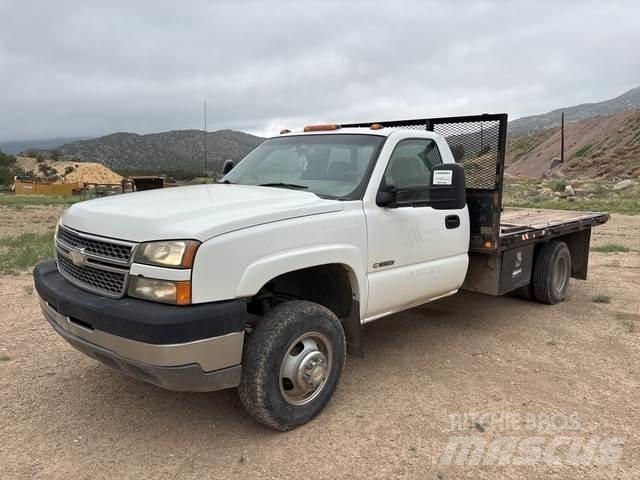 Chevrolet 3500 Camion con sponde ribaltabili