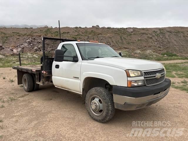 Chevrolet 3500 Camion con sponde ribaltabili