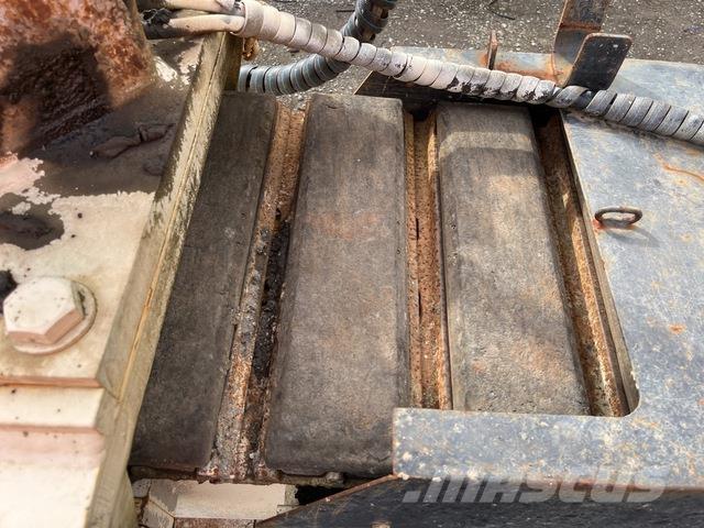 CMI SF-450B Pavimentatori Calcestruzzo