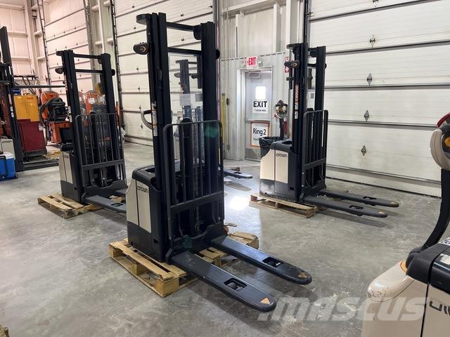 Crown ES 4000 Carelli stoccatori  automatici-usati