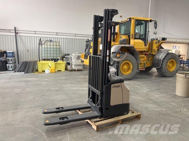 Crown ES 4000 Carelli stoccatori  automatici-usati