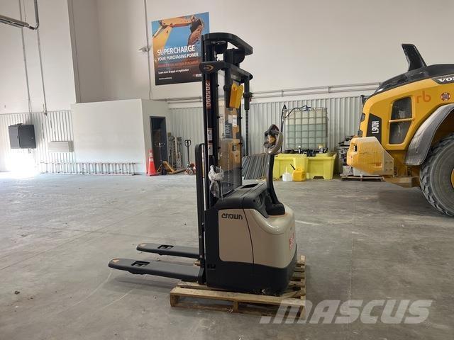 Crown ES 4000 Carelli stoccatori  automatici-usati