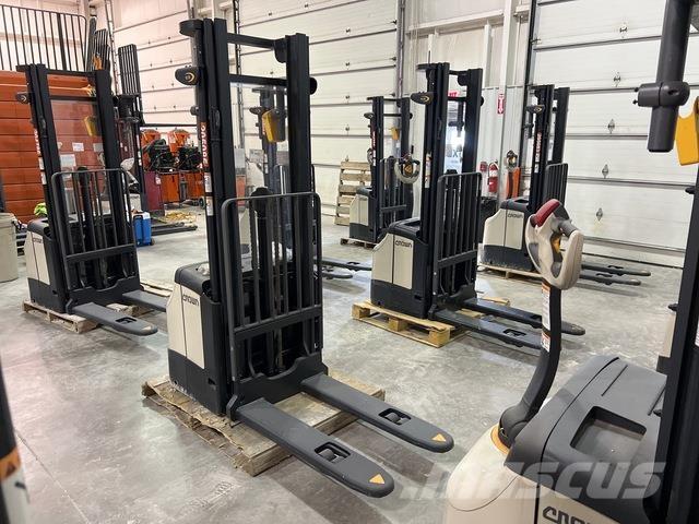 Crown ES 4000 Carelli stoccatori  automatici-usati