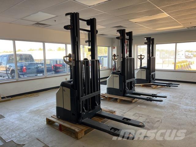 Crown ES 4000 Carelli stoccatori  automatici-usati