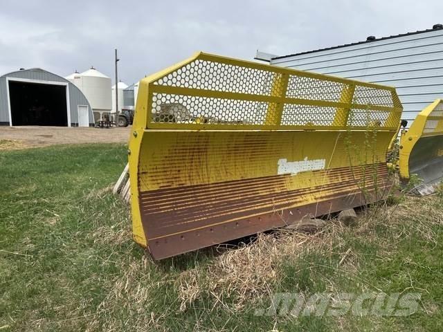 Degelman 6900 Dozer gommati