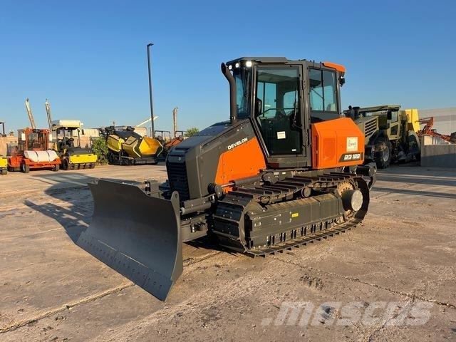 Develon DD100 Dozer cingolati