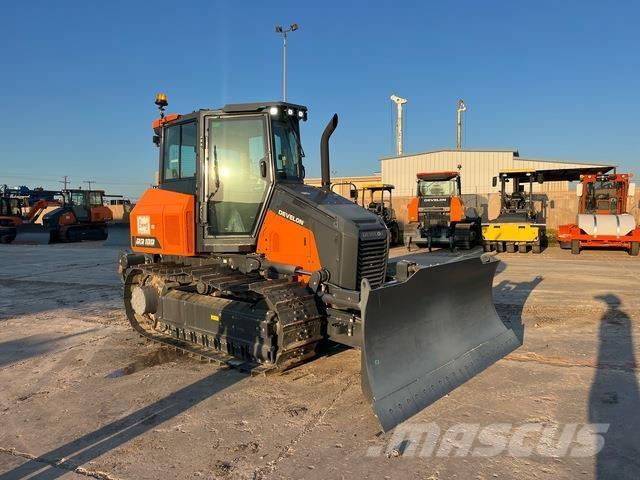 Develon DD100 Dozer cingolati