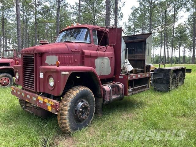 Dodge D80 Cabine e interni