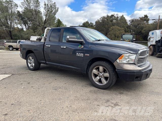 Dodge Ram 1500 Pick up/Fiancata ribaltabile