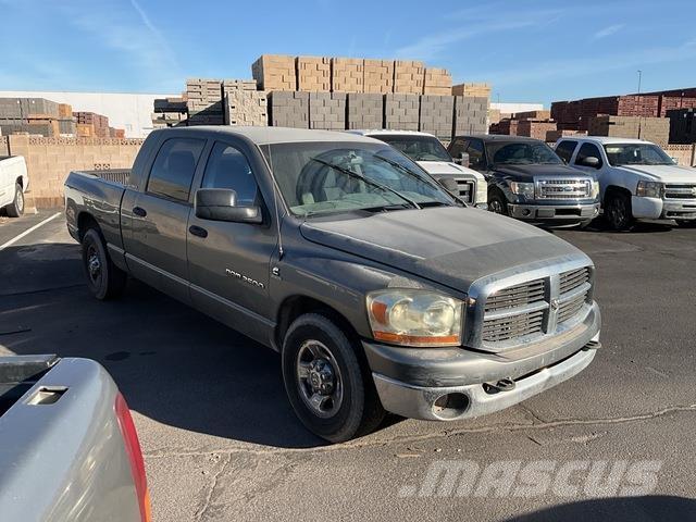 Dodge Ram 2500 Pick up/Fiancata ribaltabile