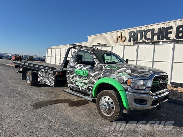 Dodge Ram 5500 Camion con cassone scarrabile