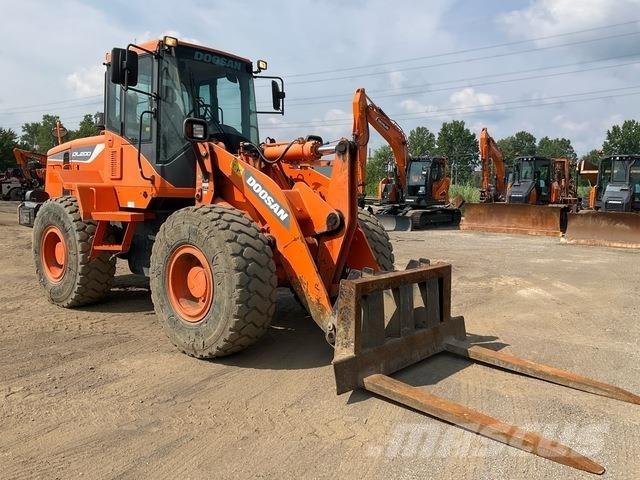 Doosan DL200-5 Pale gommate