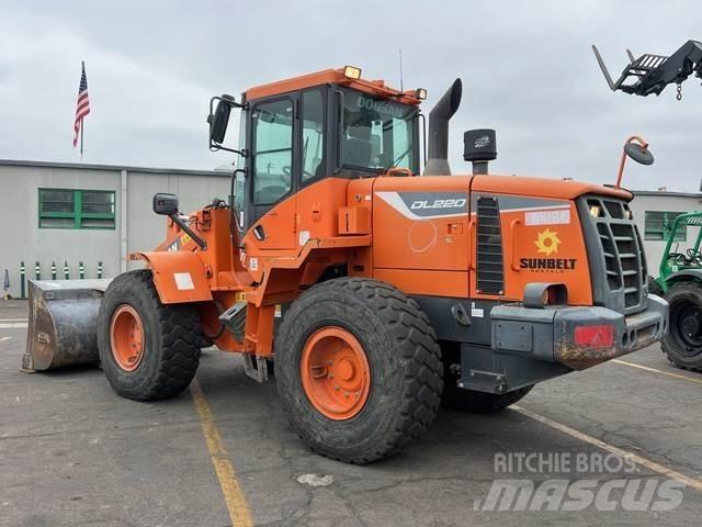 Doosan DL220-5 Pale gommate