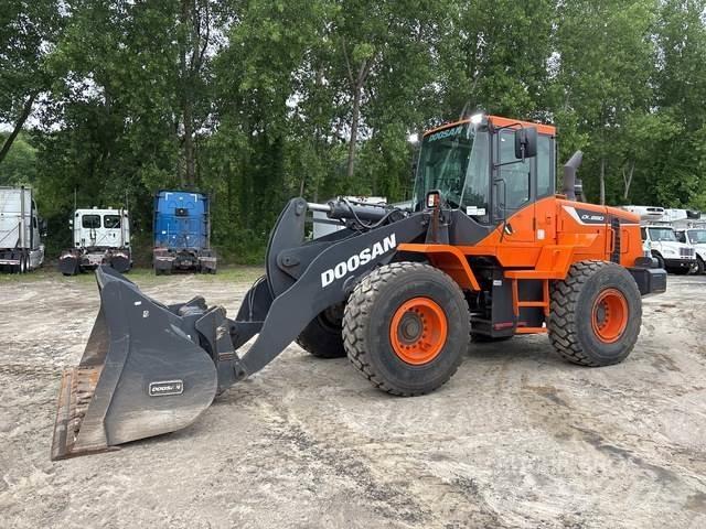 Doosan DL280-5 Pale gommate