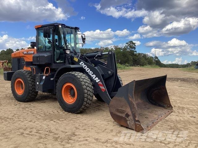 Doosan DL280-7 Pale gommate