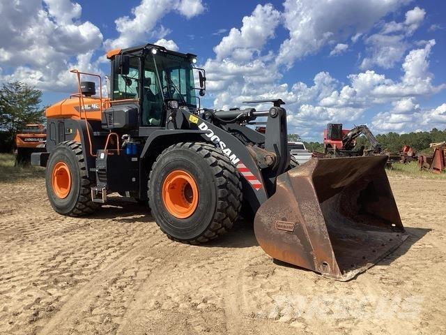 Doosan DL420-7 Pale gommate