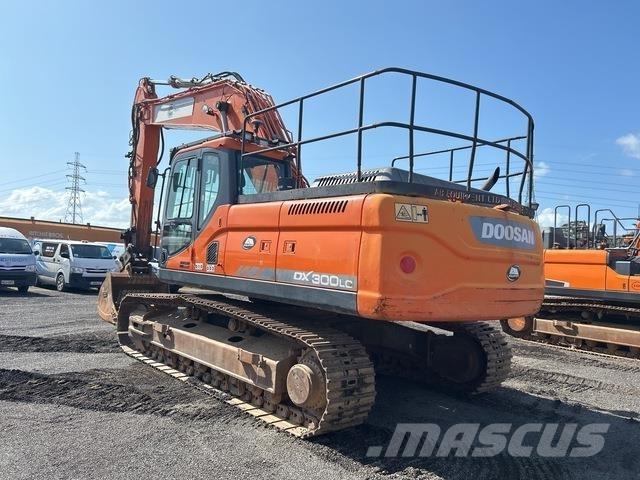 Doosan DX300LC Escavatori cingolati