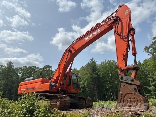 Doosan DX420LC Escavatori cingolati