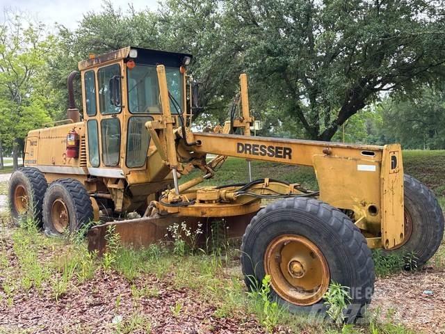 Dresser  Motorgraders