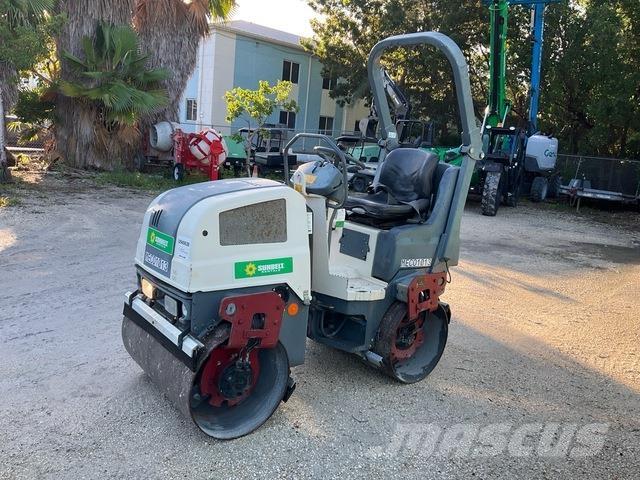 Dynapac CC1000 Rulli a doppio tamburo